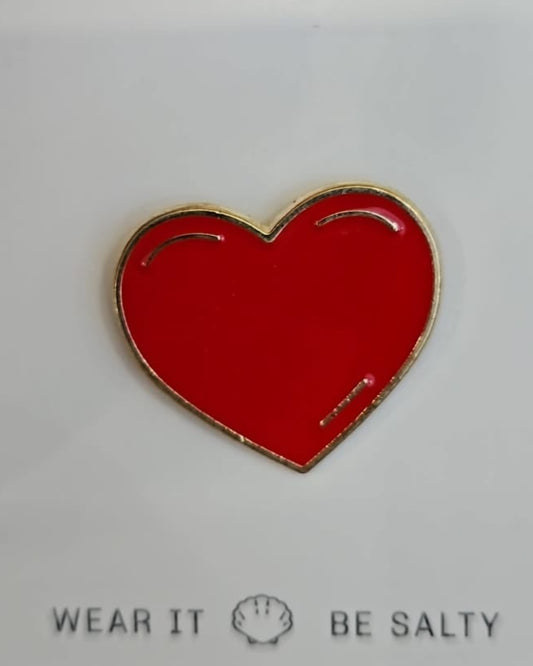 Pins cœur rouge
