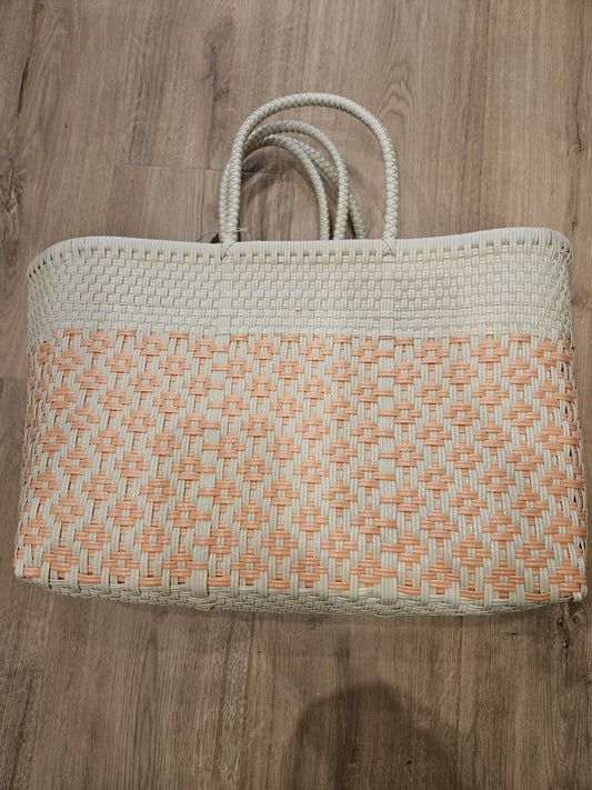 Panier en plastique recyclé - Saumon