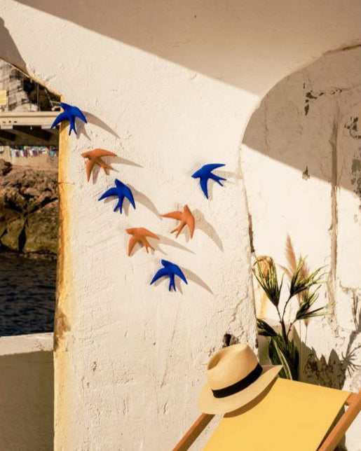 Hirondelle en céramique - Bleu outremer