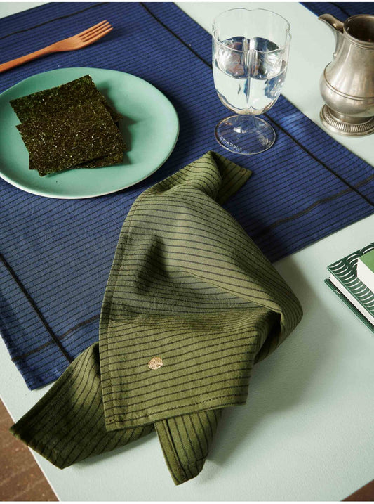 Serviette rayé mousse