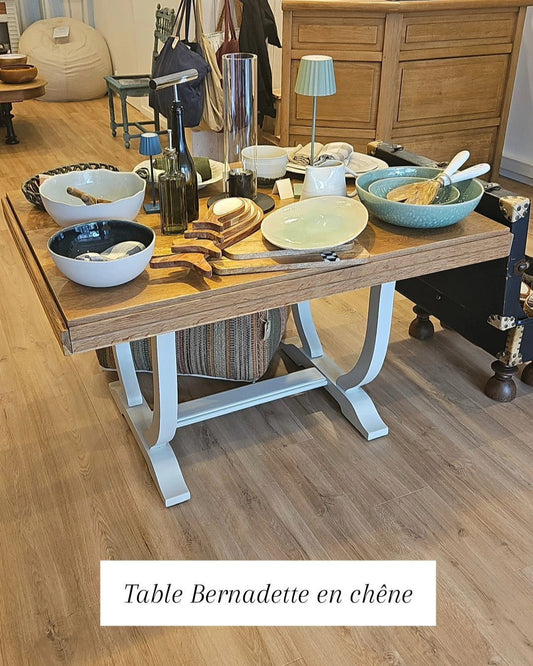 Table Bernadette en chêne