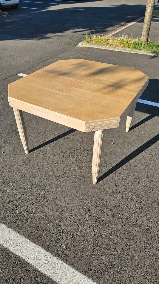 Table octogonale