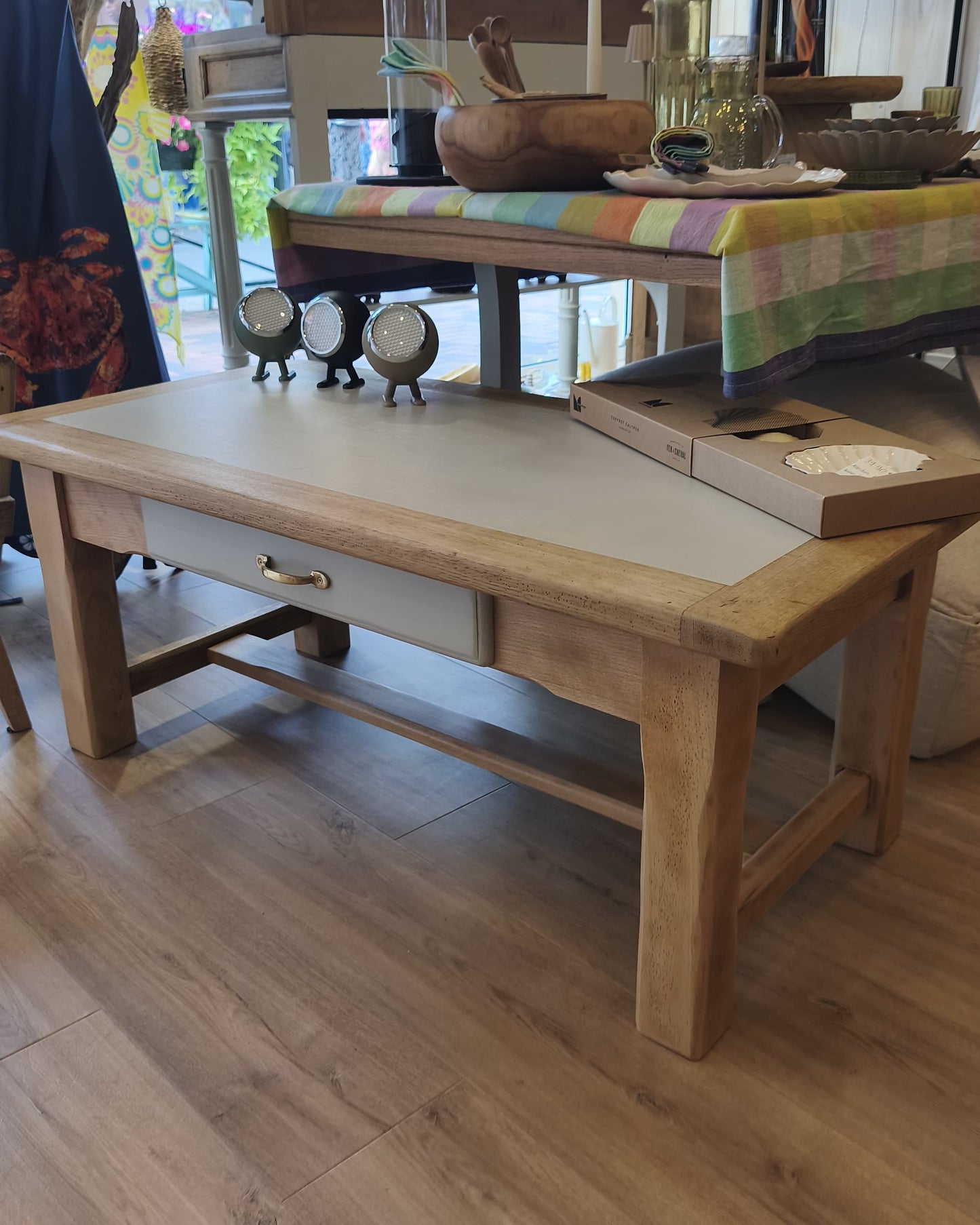 Table basse de ferme