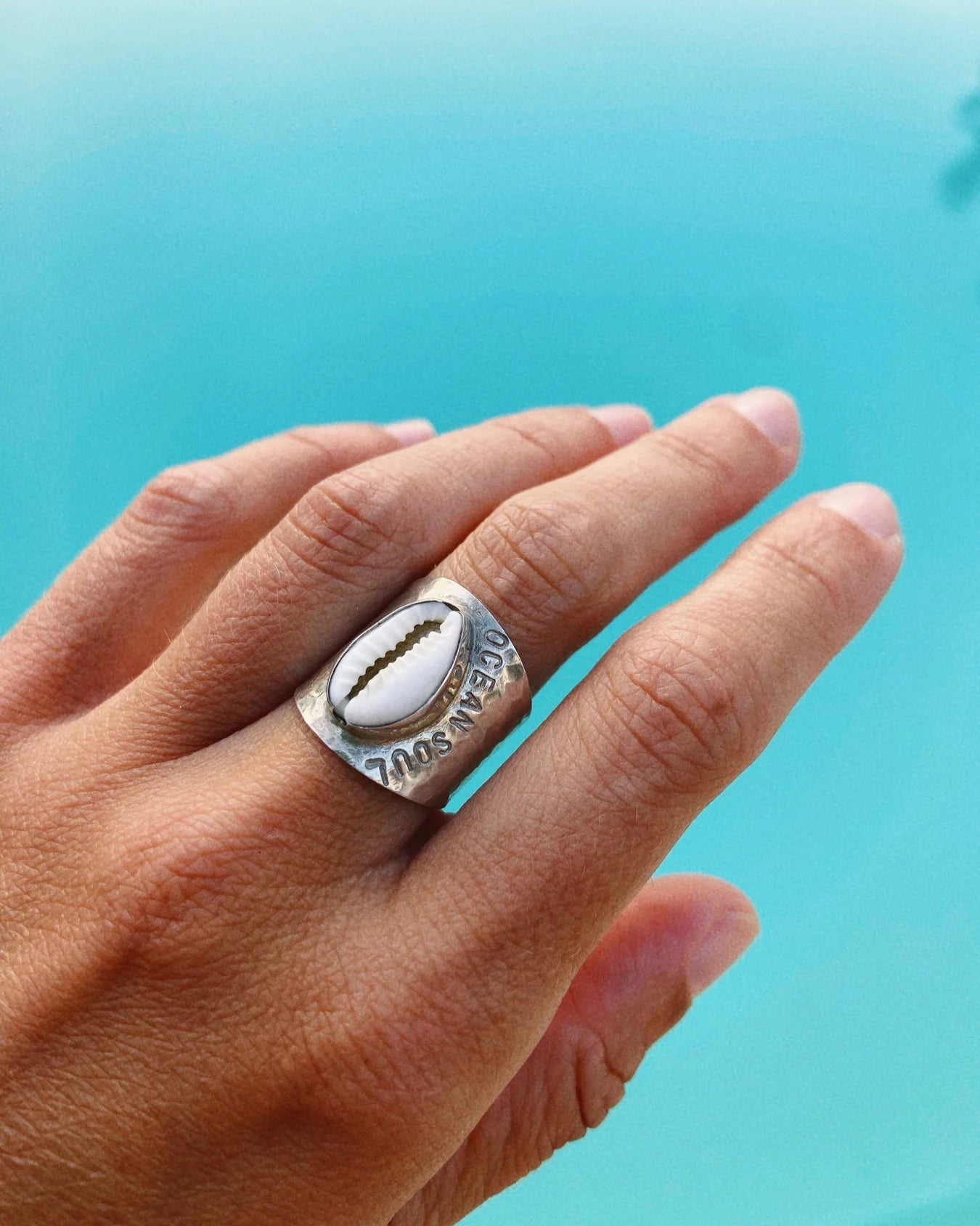 grosse bague coquillage coque