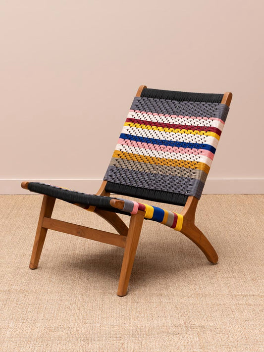 Fauteuil tissé coloré