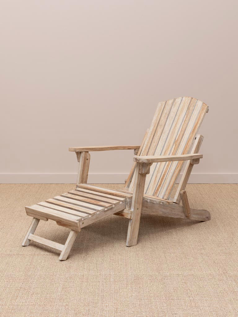 Bain de soleil avec repose pied
